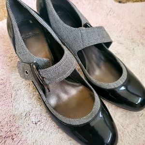 Mary Jane Pumps